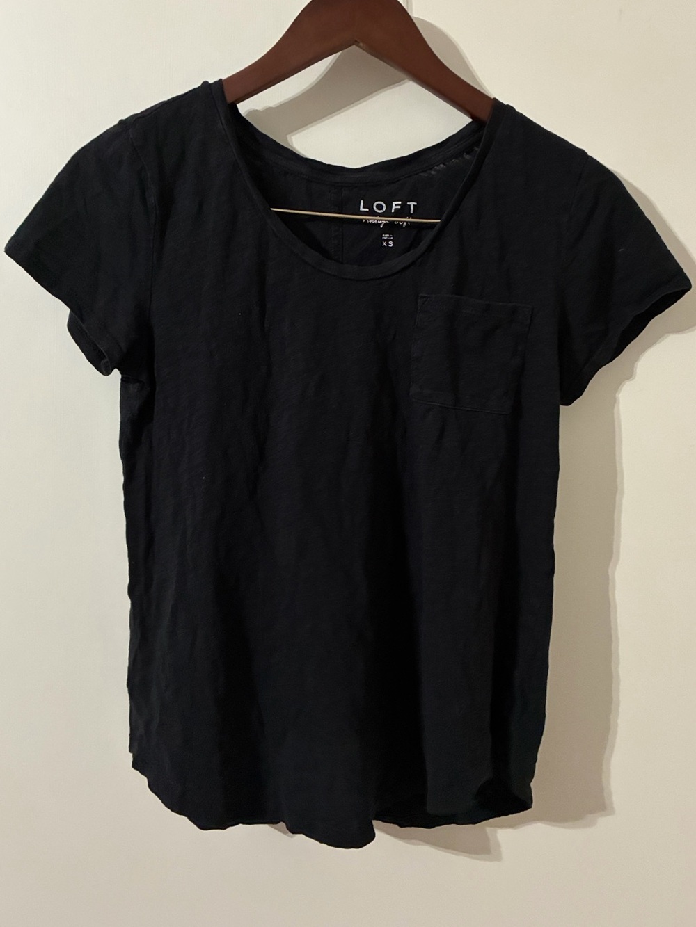 LOFT Vintage Soft Black Pocket T-Shirt - Women's Size XS